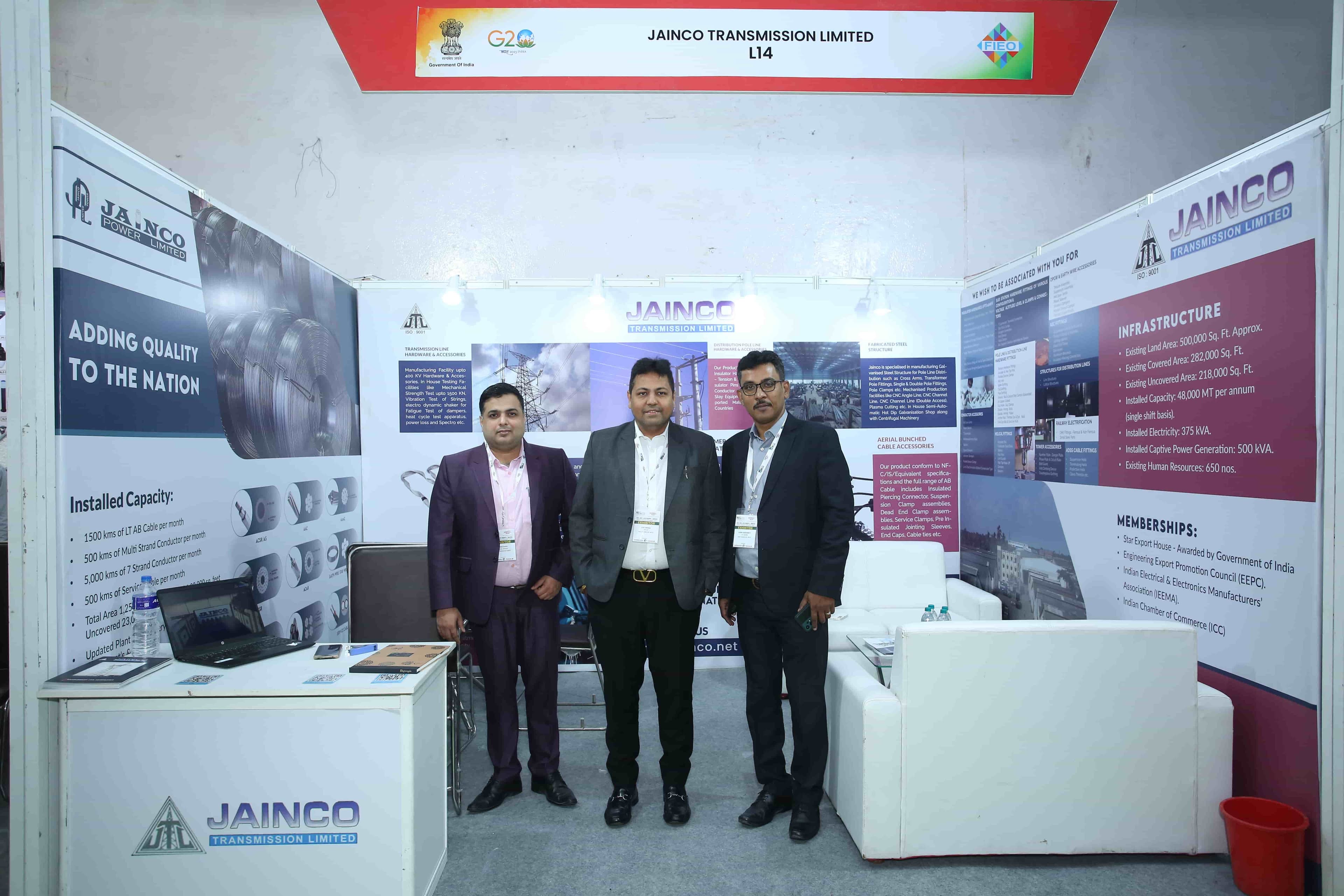 International delegates visiting exhibition stalls